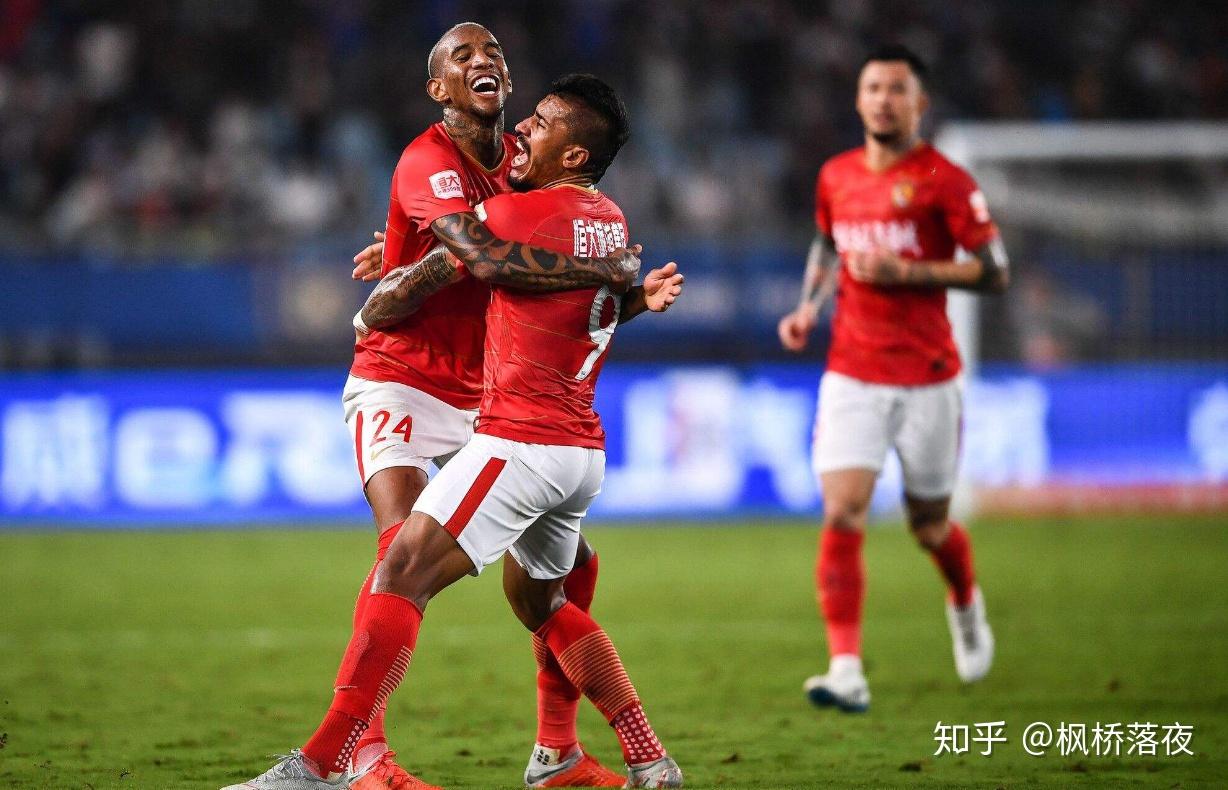 开云体育下载-洛杉矶湖人训练开放日；今晚防线松动引欢呼；亚冠在即；年轻球员得到机会的简单介绍